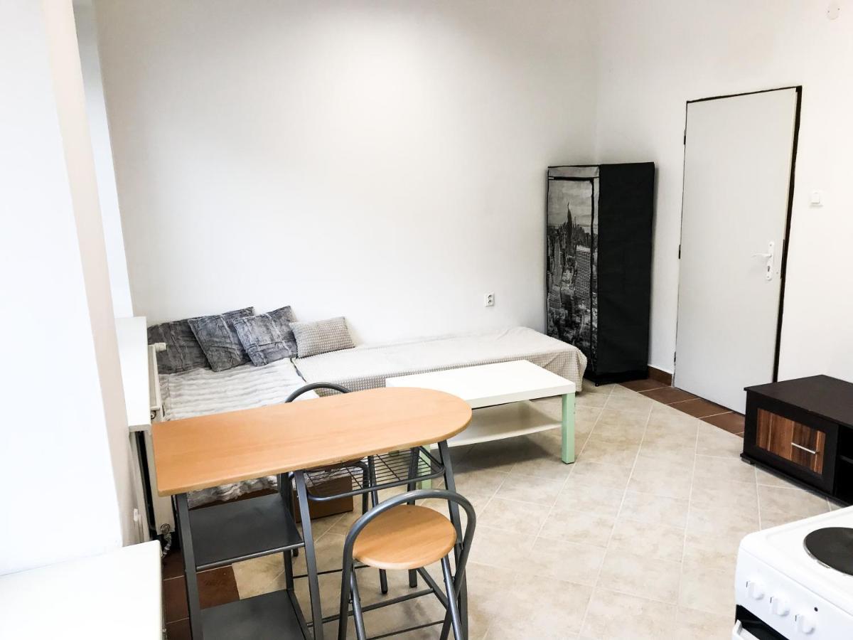 Apartmany Alzuz Ruzomberok Bagian luar foto